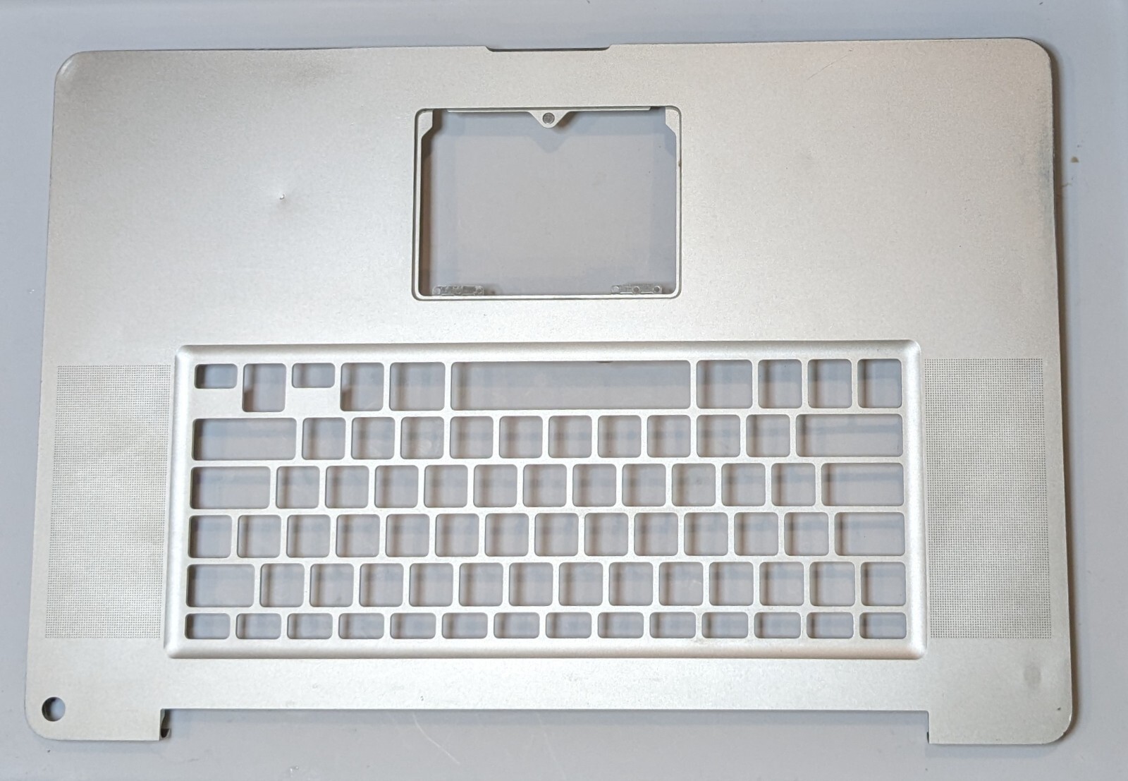 Original Keyboard Aluminum Frame from 2009 Apple MacBook Pro 17" A1297