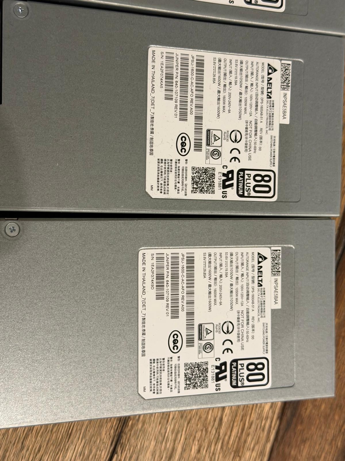 Juniper JPSU-1600-C-AC-AFO  for EX400.