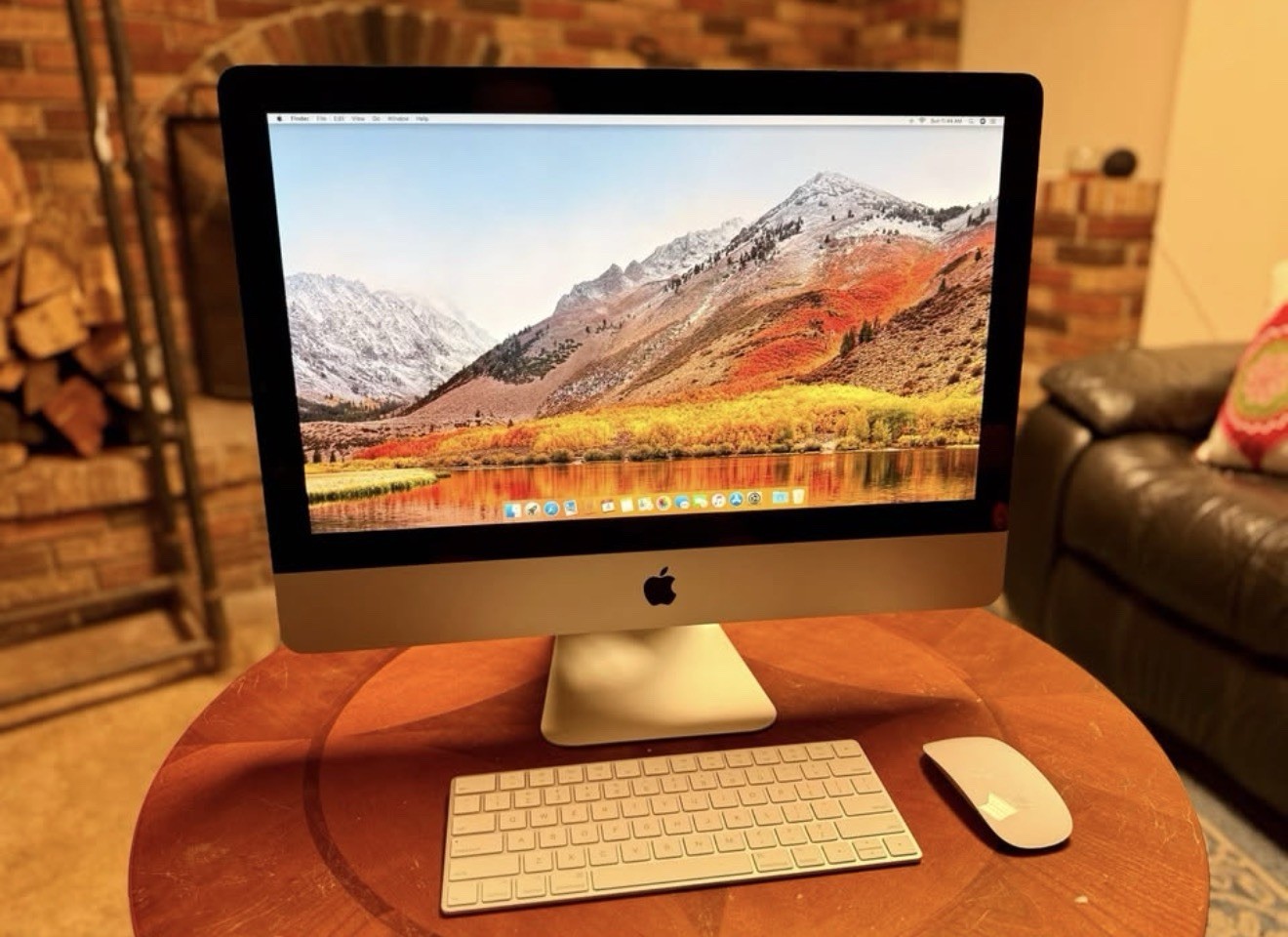 Apple iMac 21.5” Mid 2010 Core i3 3.06GHz 4GB RAM 500GB HDD