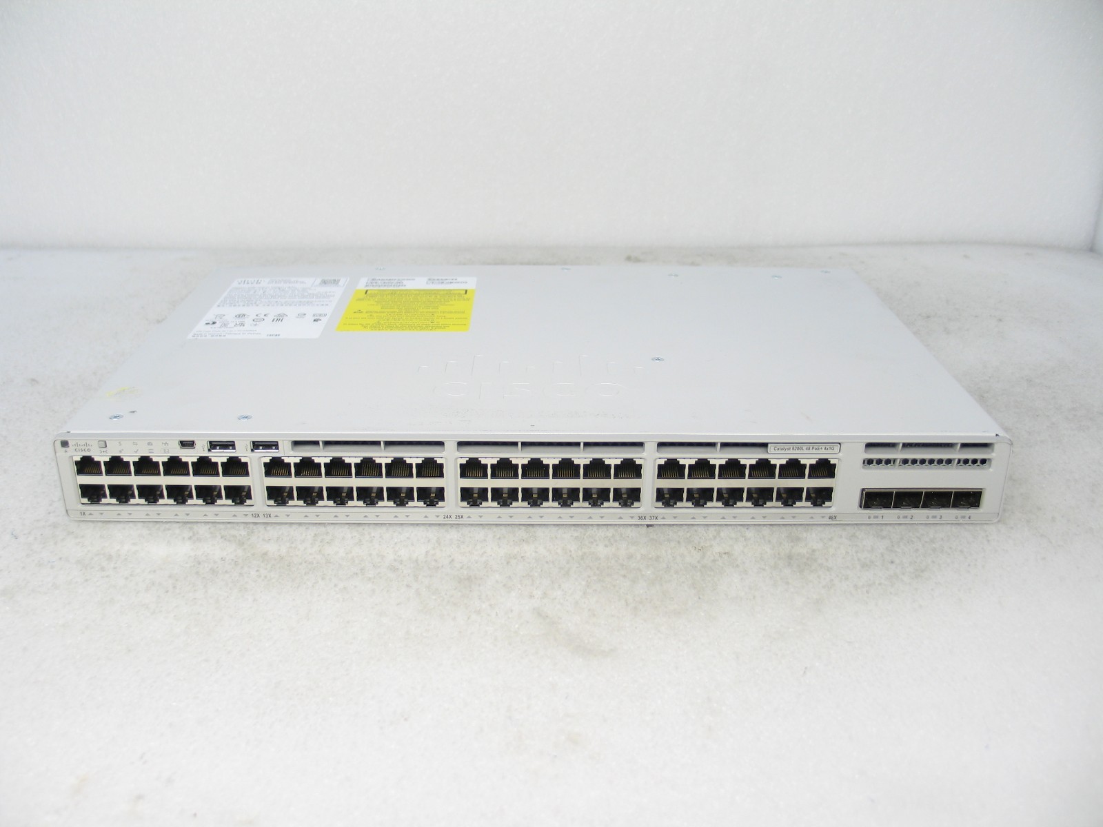 Cisco C9200L-48P-4G-A Catalyst 9200L 48-Port PoE+ Network Switch w/ PWR *TESTED*