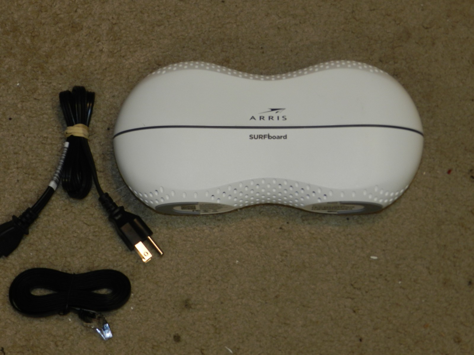 ARRIS Surfboard AC1200 SBR-AC1200P Dual-Band Wi-Fi Router GREAT COND.