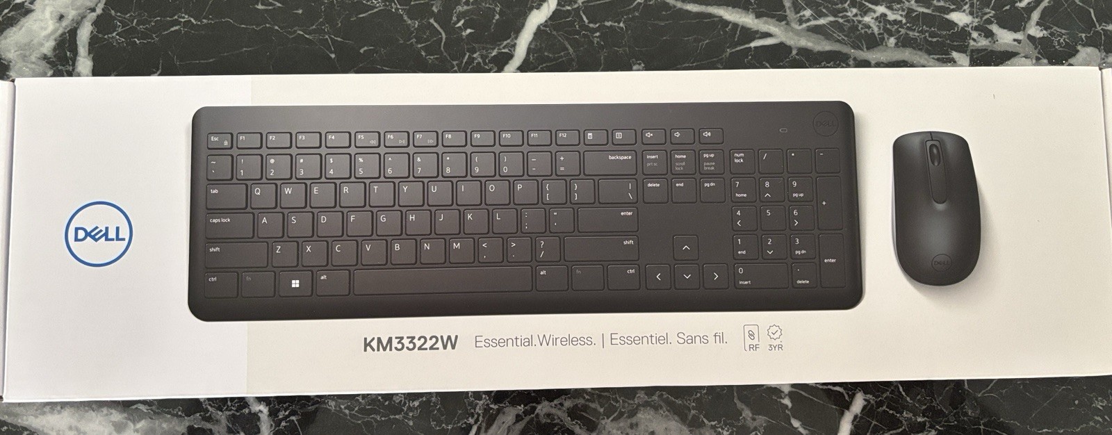 Open box  Dell Multi-Device Wireless Keyboard and Mouse Combo KM3322W