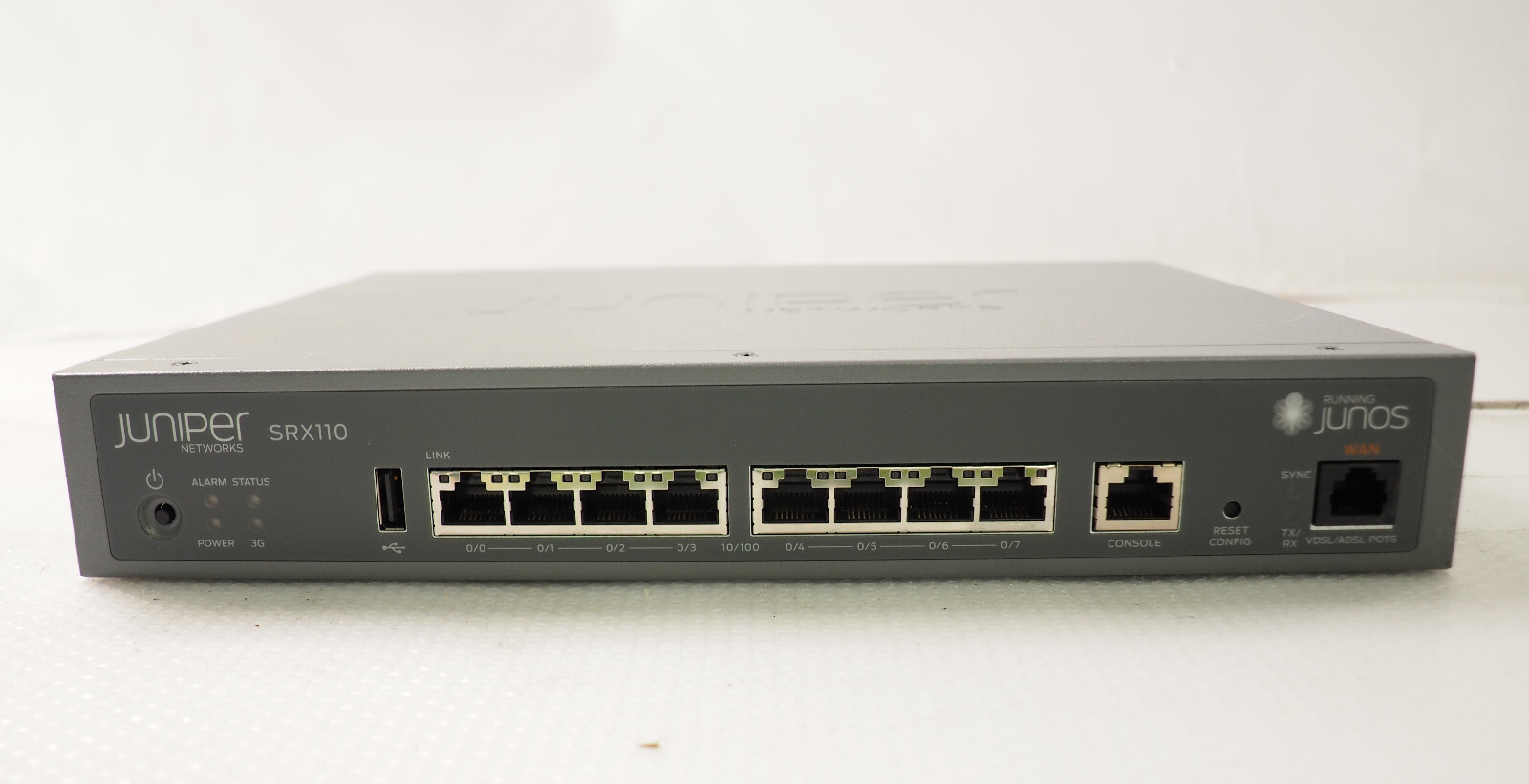 Juniper Networks SRX110 SRX110H2-VA Services Gateway Security Appliance