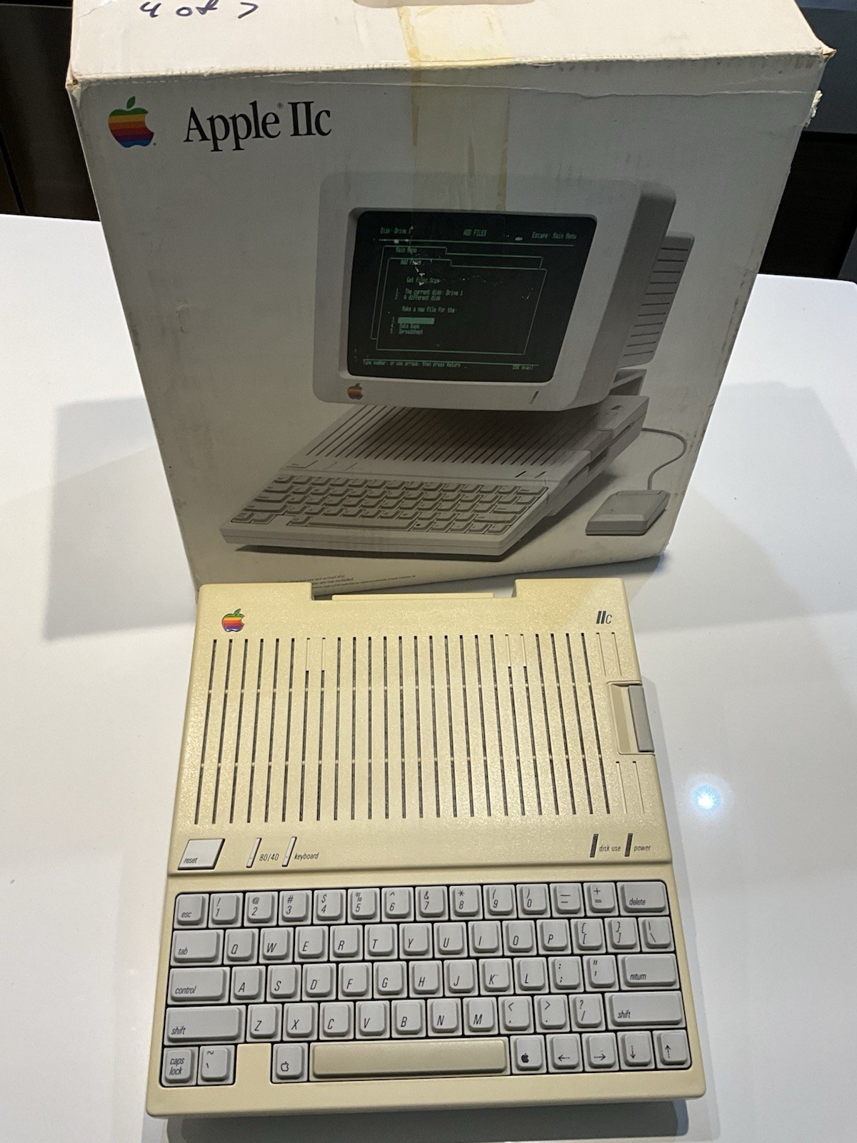 1986 Working   Apple IIc 2c Model A2S4100 Computer In Original Box
