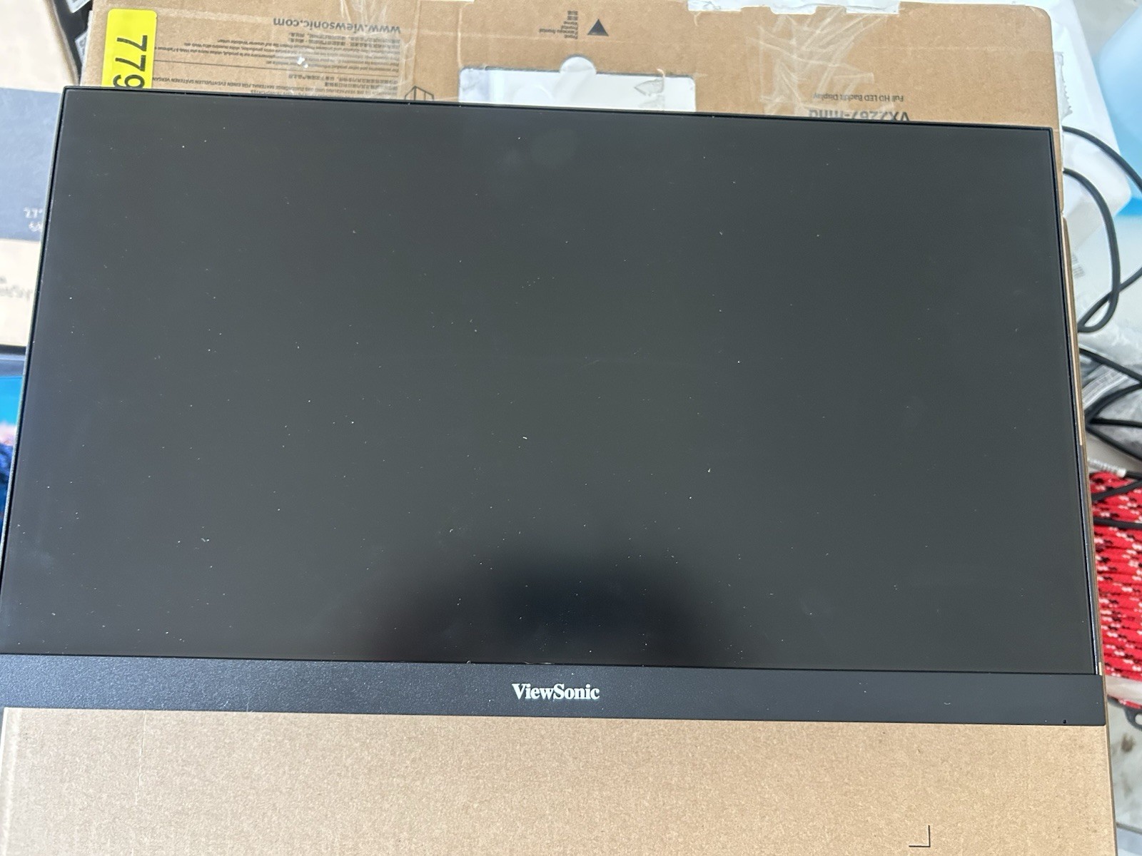ViewSonic VX2267-MHD 22" Widescreen MVA LED Monitor with built-in Speakers