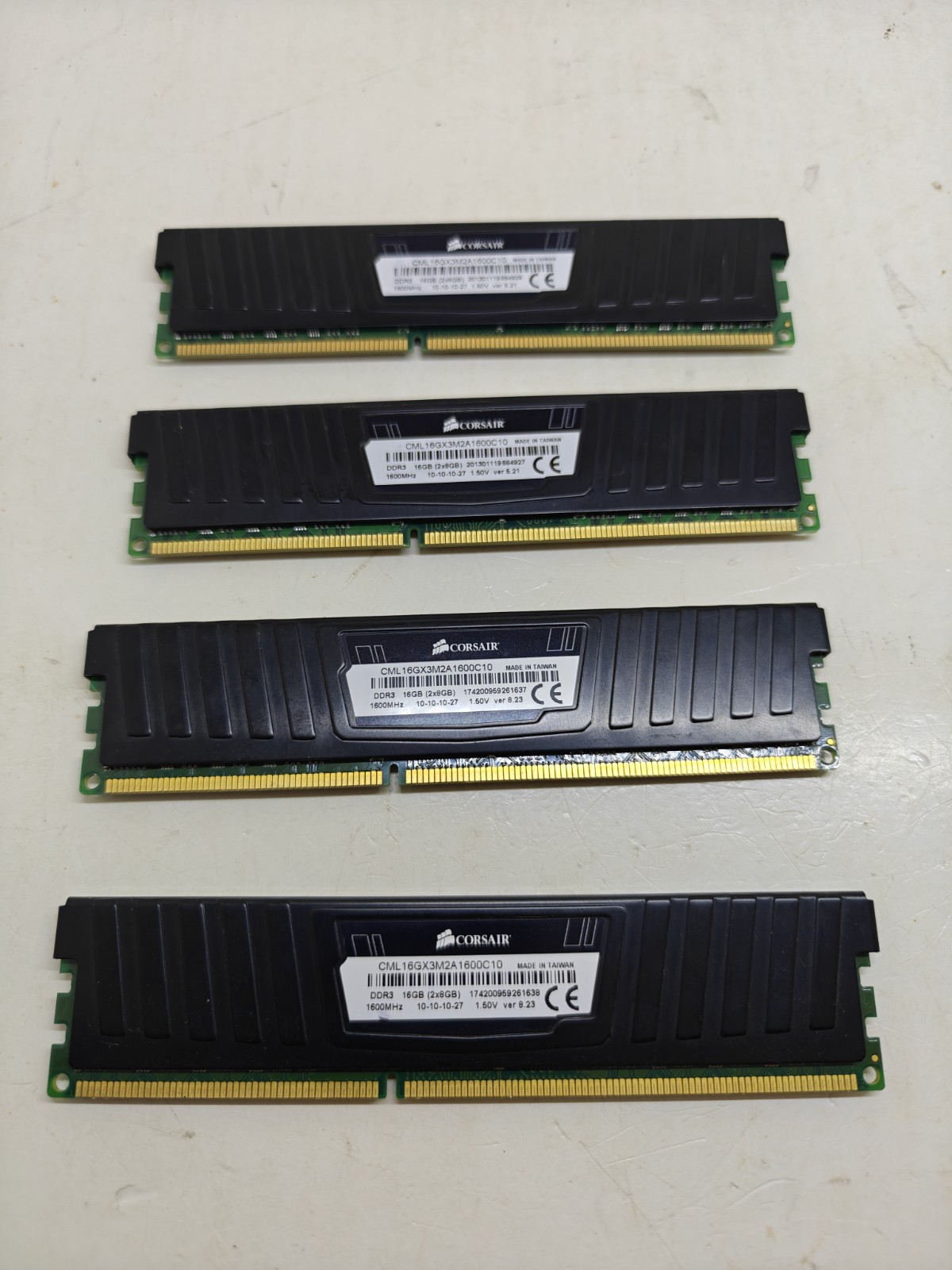 2 Pack Corsair CML16GX3M2A1600C10 Vengeance 16GB (2x8GB) DDR3 1600 MHz PC3 12800