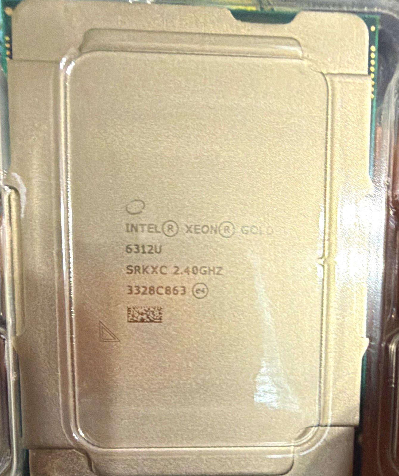 Intel Xeon Gold 6312U SRKXC 24-Core 48-Thread 2.40GHz LGA3647 CPU