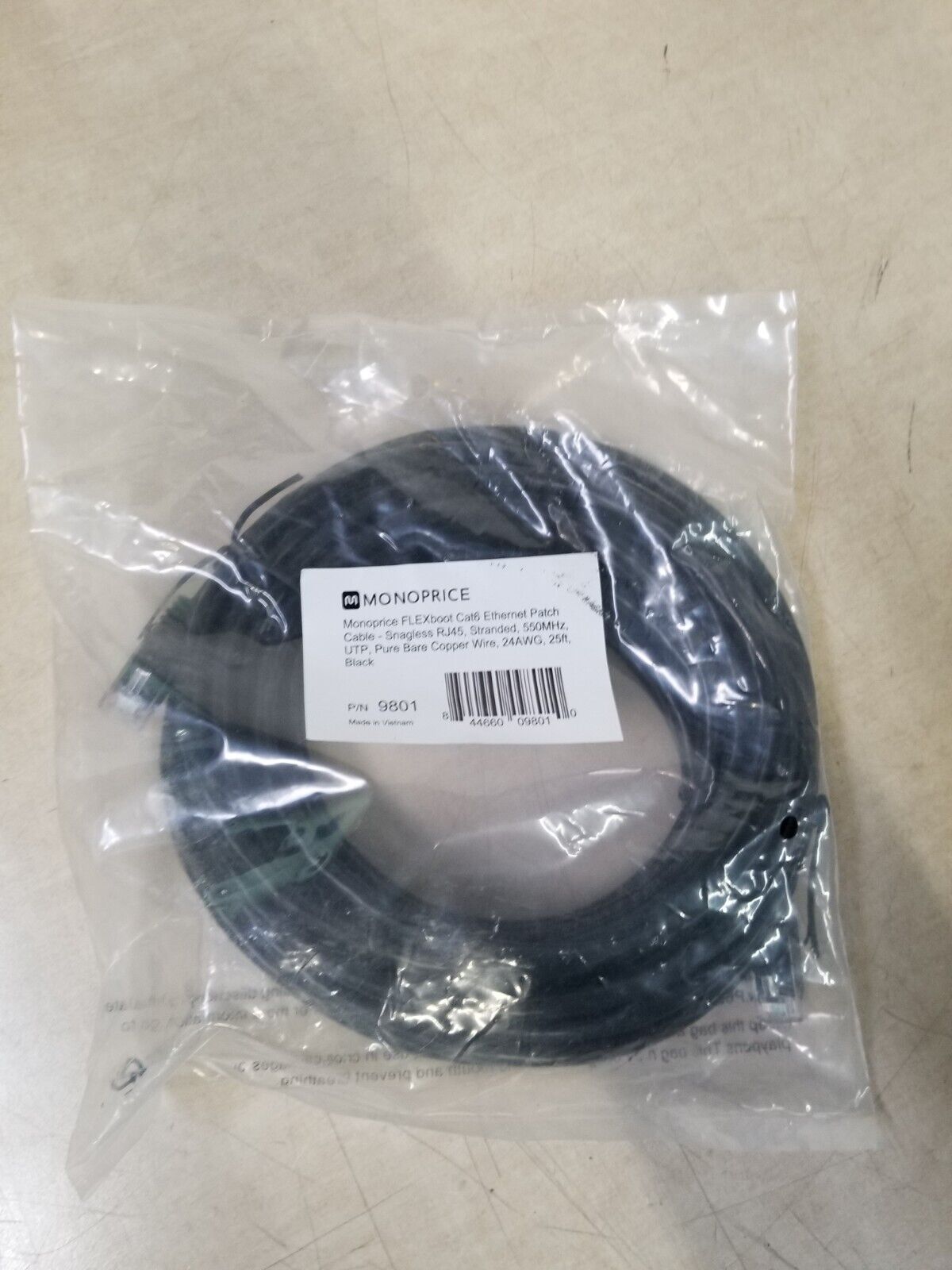 Monoprice FLEXboot Series 25' 24AWG Cat6 UTP Ethernet Network Cable Black 9801