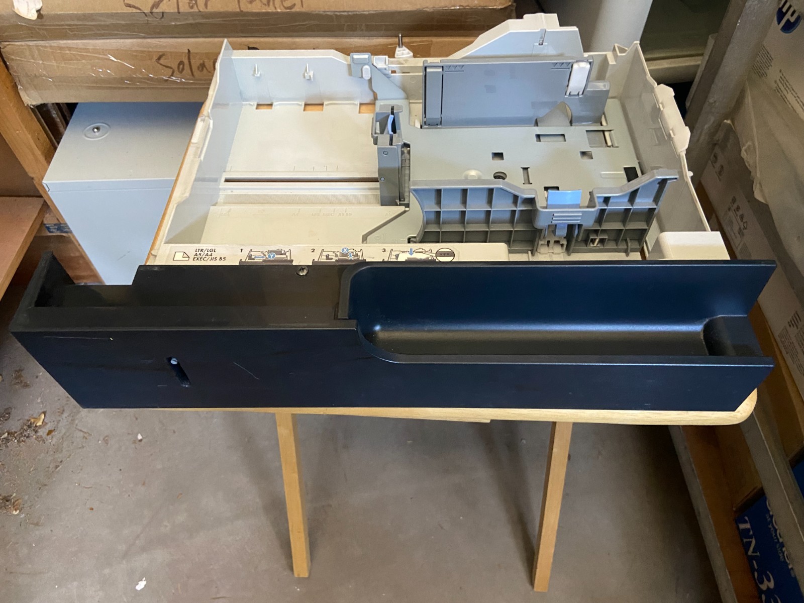 HP RM1-7379 GENUINE 500 SHEET TRAY 2 PAPER TRAY