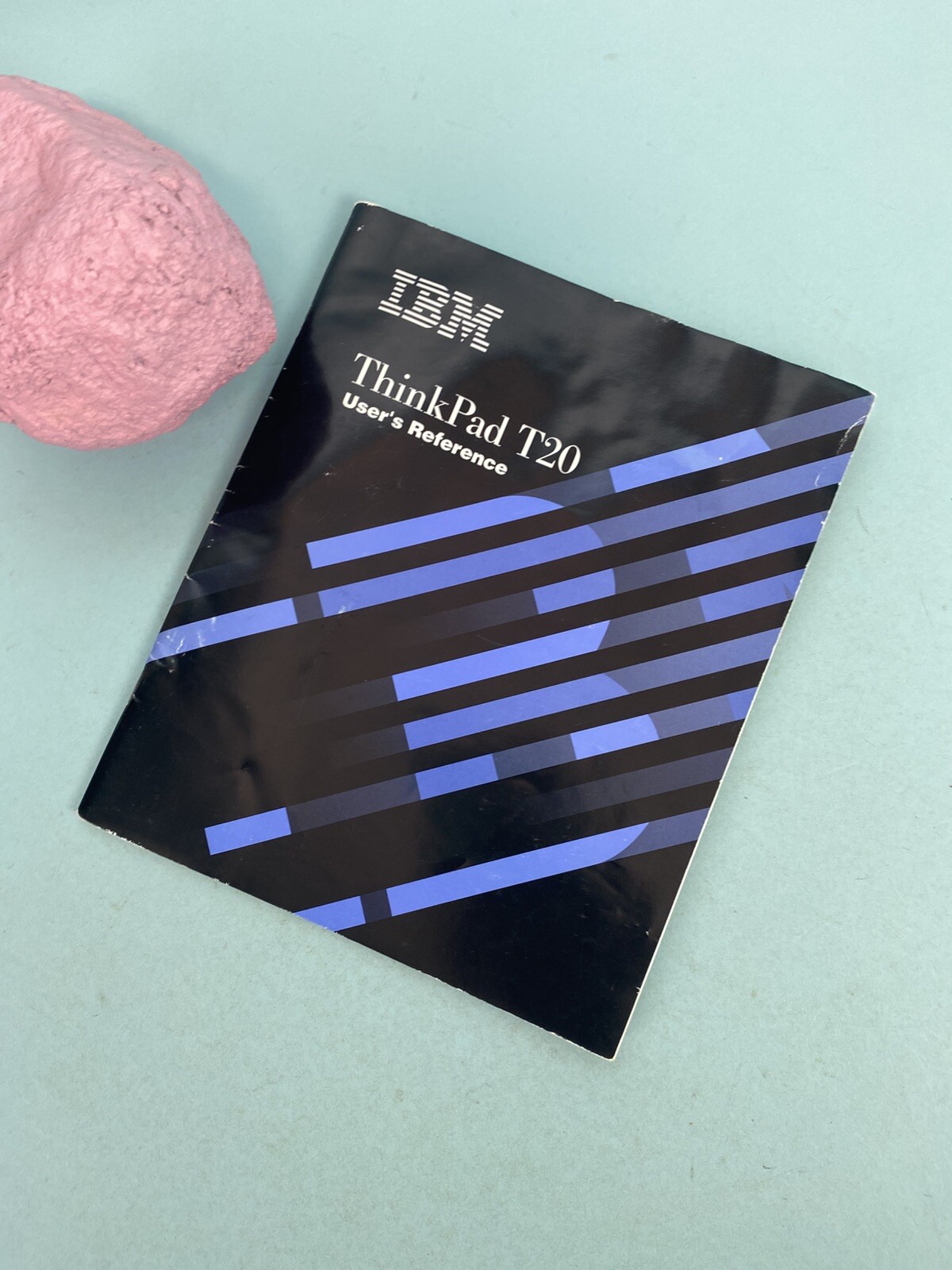 Vintage 2000 IBM ThinkPad T20 User's Reference Guide Booklet