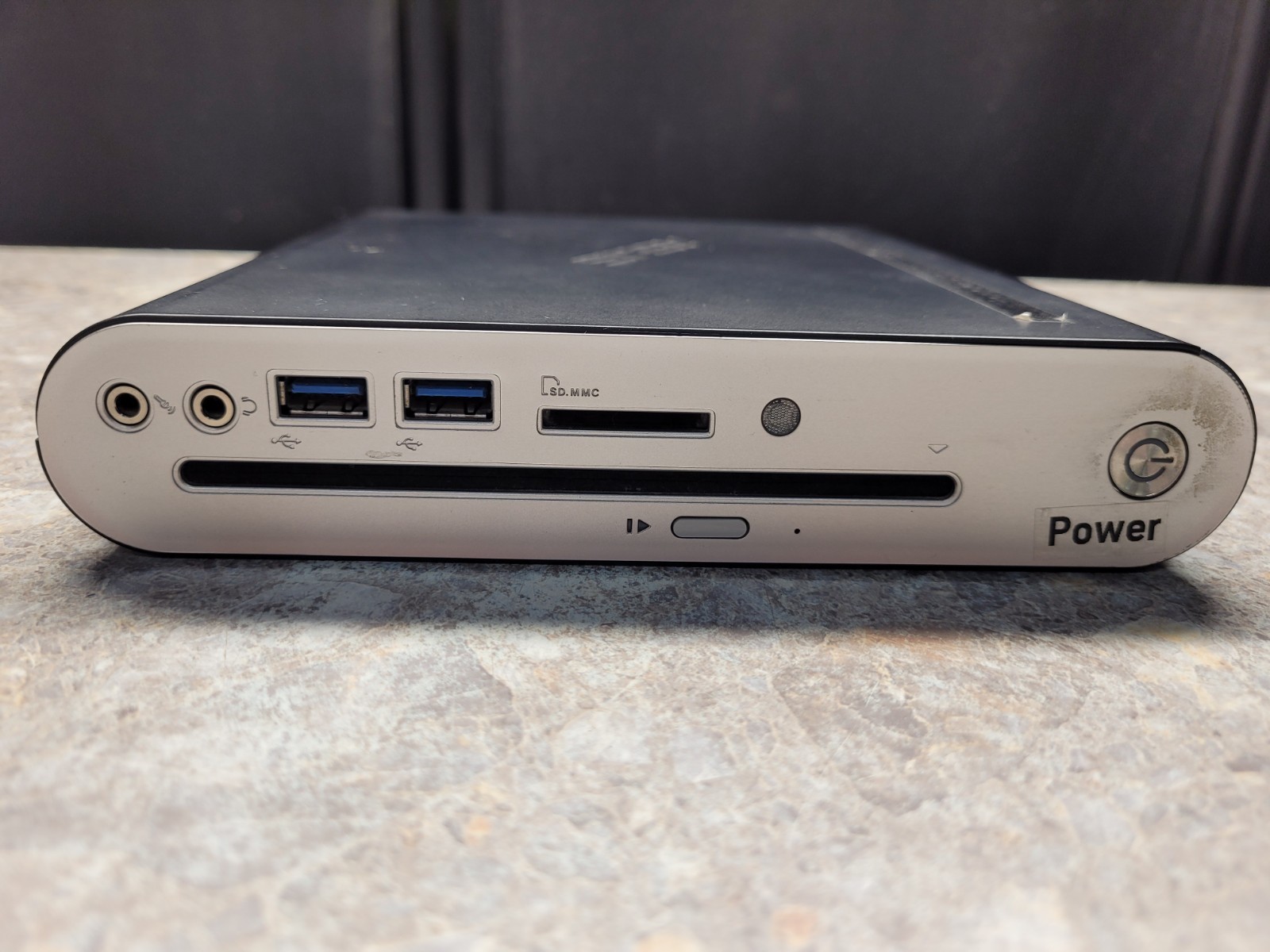 Rare Asus Eeebox EB1501P Nvidia ION Intel Atom D525 2GB RAM Windows 7
