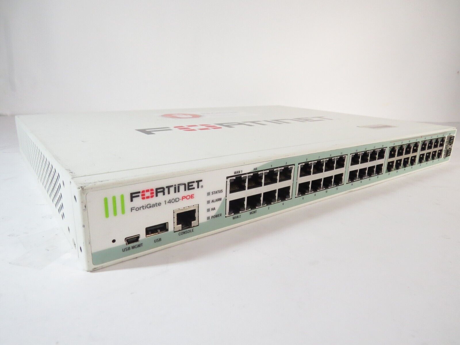 FORTINET FG-140D-POE 40 PORT FORTIGATE FIREWALL SECURITY APPLIANCE
