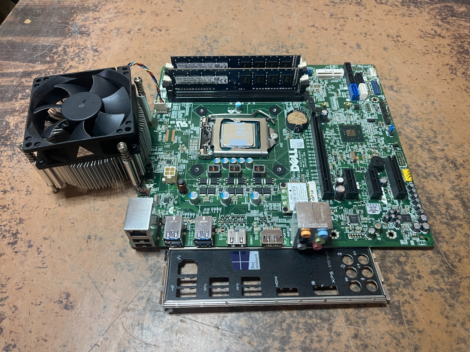 Motherboard for Dell XPS 8700 DZ87M01 0KWVT8 w/ i7-4790 CPU 8GB RAM Heatsink I/O