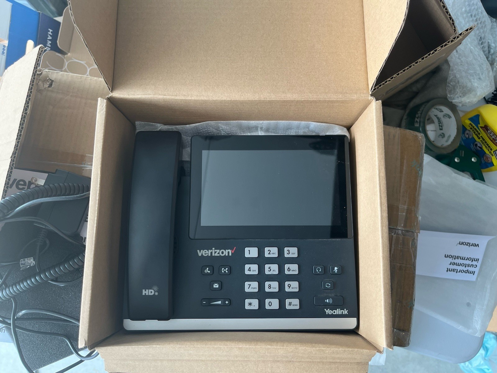 Verizon Yealink T67LTE One Talk 4G LTE Business Desk Phone Original Box