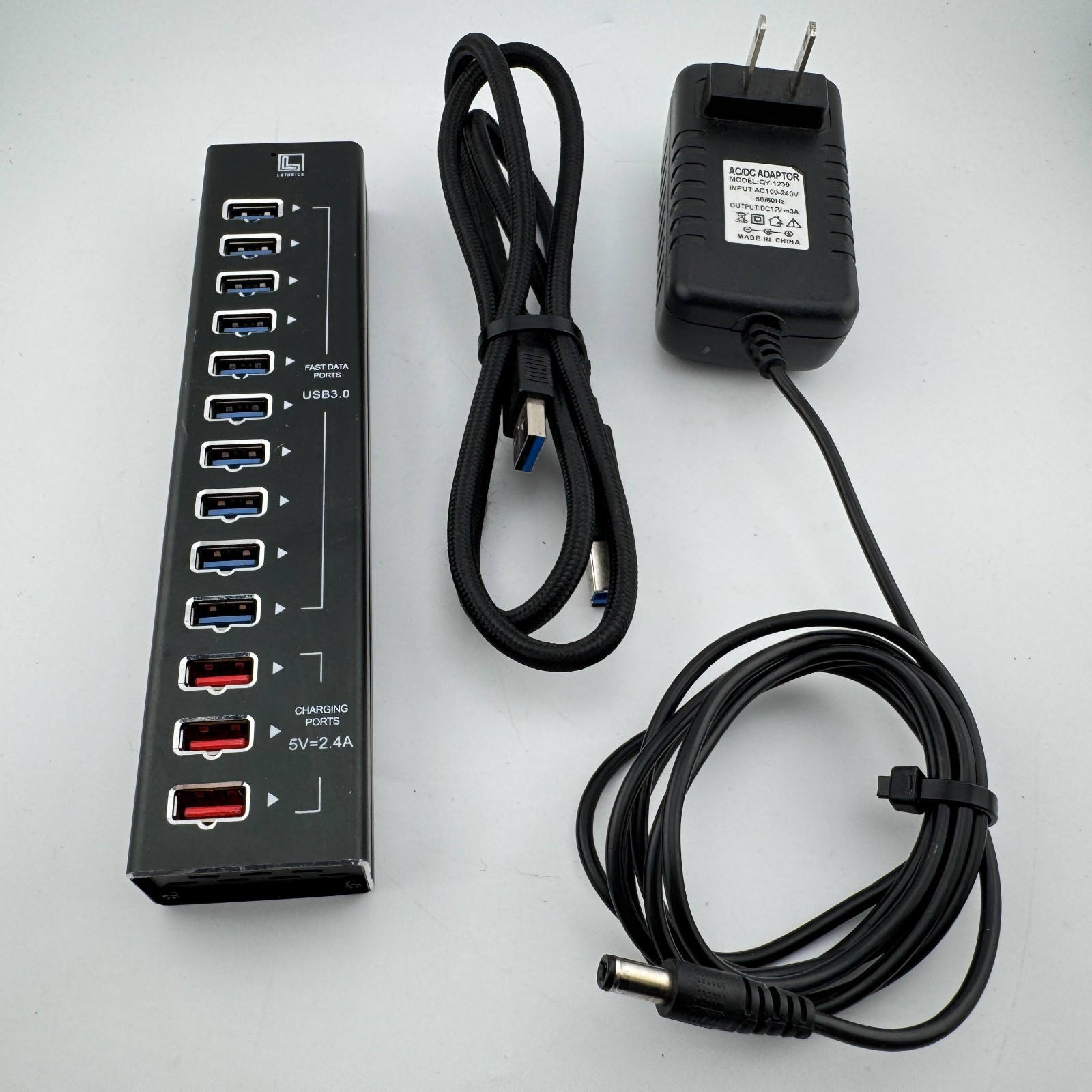 Latorice Powered USB Hub Aluminum with 10 USB 3.0 Ports 3 Charging Ports 36W