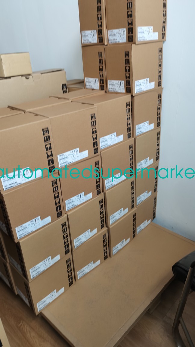 1PC New TSB Inverter VFS15-4015PL1-CH 4.1A 3.1KVA 3PH 380/480(UL) 500V