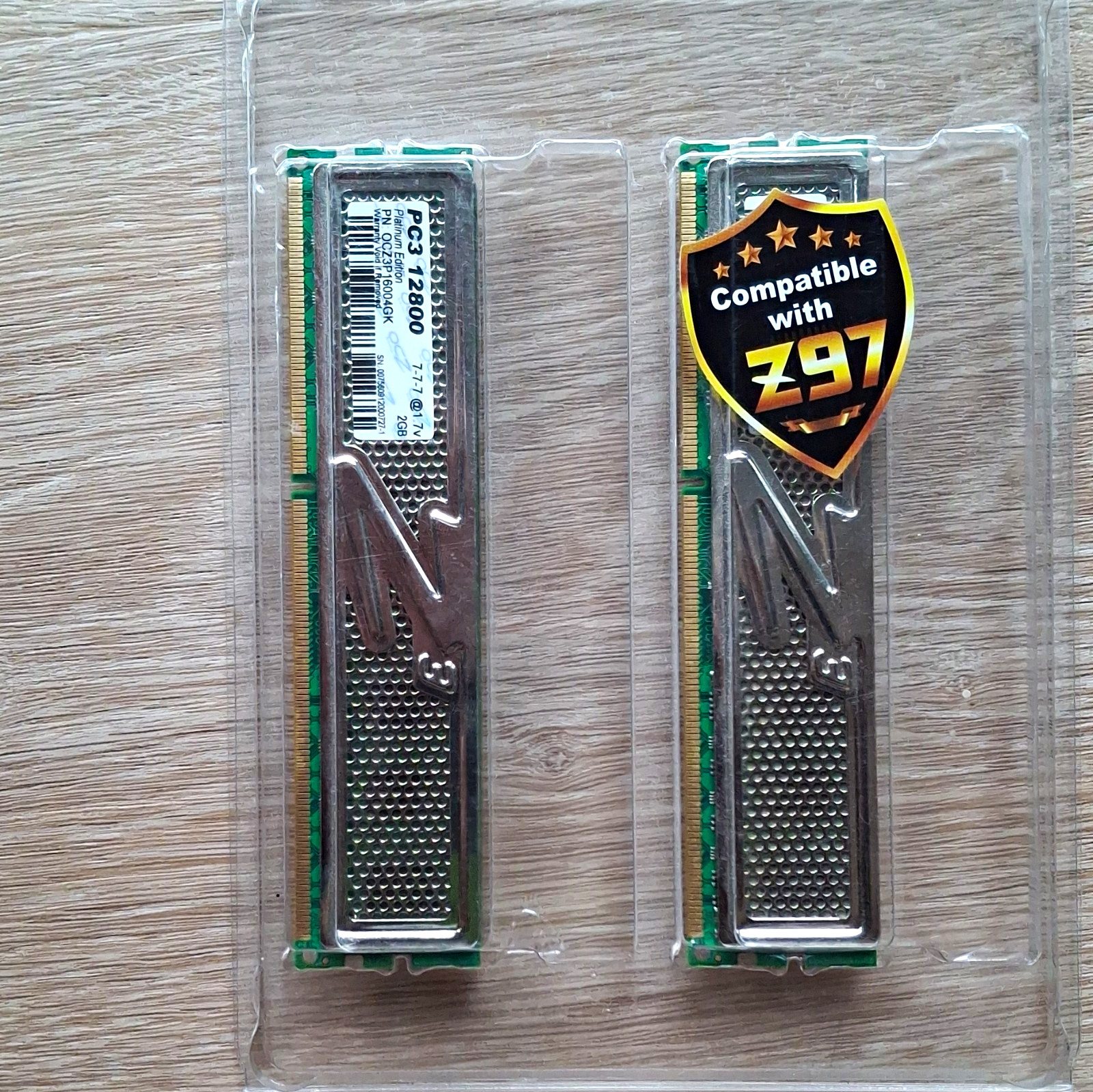 OCZ Platinum Edition 4GB (2x2GB) DDR3-1600 PC3-12800 240-Pin DIMM OCZ3P16004GK