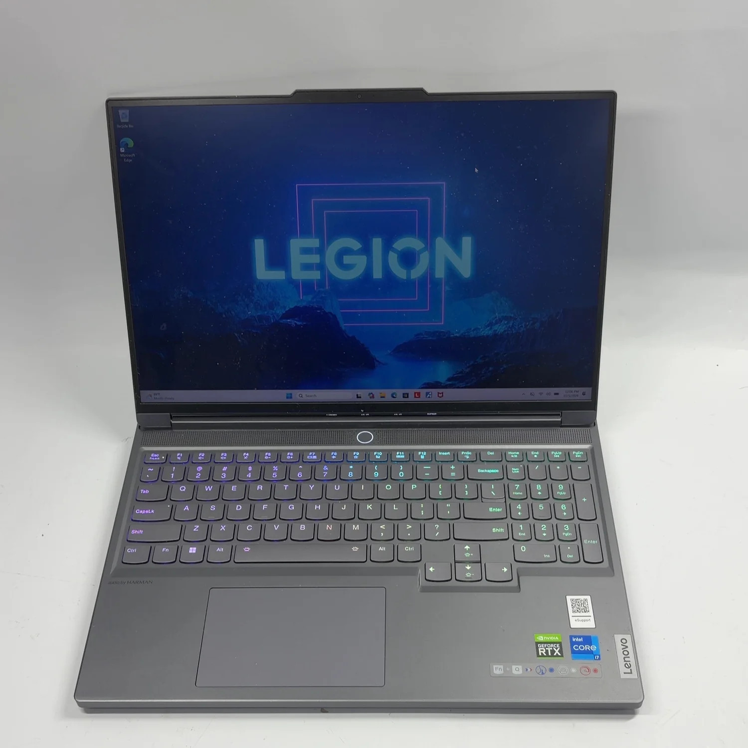 Lenovo LEGION SLIM 7 16" i7-13700H 2.4GHz 16GB RAM 512GB SSD GeForce RTX 4060