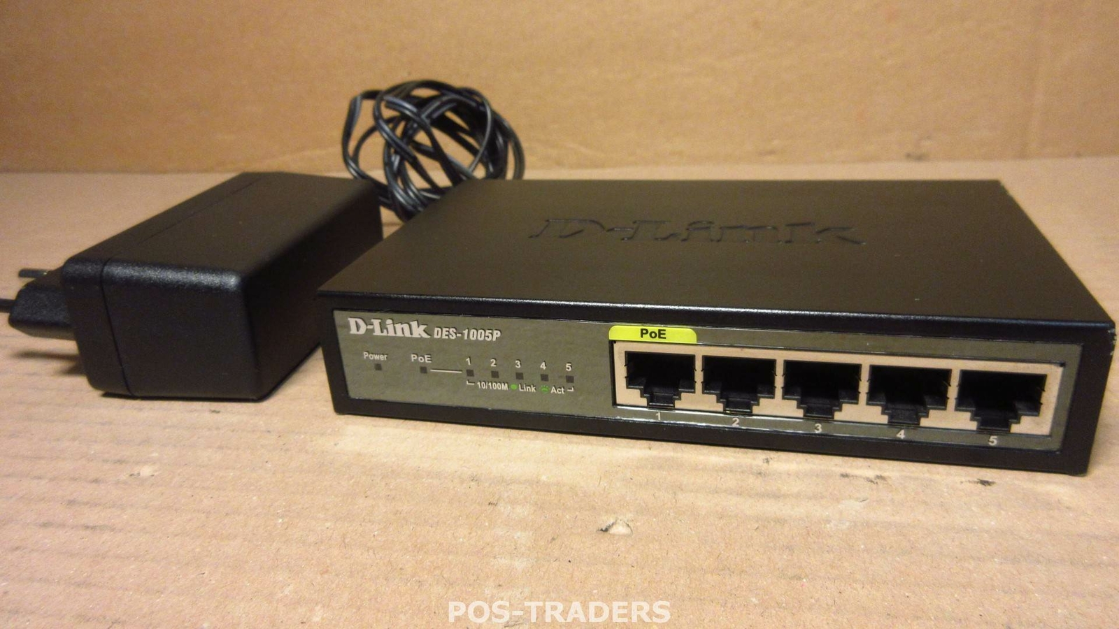 D-Link DES-1005P - 5-Port 10/100 Unmanaged Switch with 1 PoE Port - INCL PSU