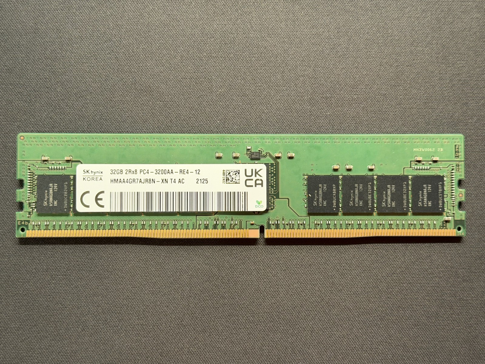 HMAA4GR7CJR8N-XN Hynix 32GB PC4-25600 DDR4-3200MHz ECC REG 2Rx8 Memory Module