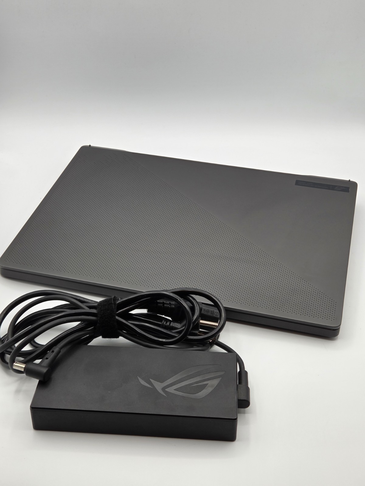 ASUS ROG Zephyrus G16 GU603 i7-13620H RTX 4070 16GB 512GB 165Hz FAST SHIP