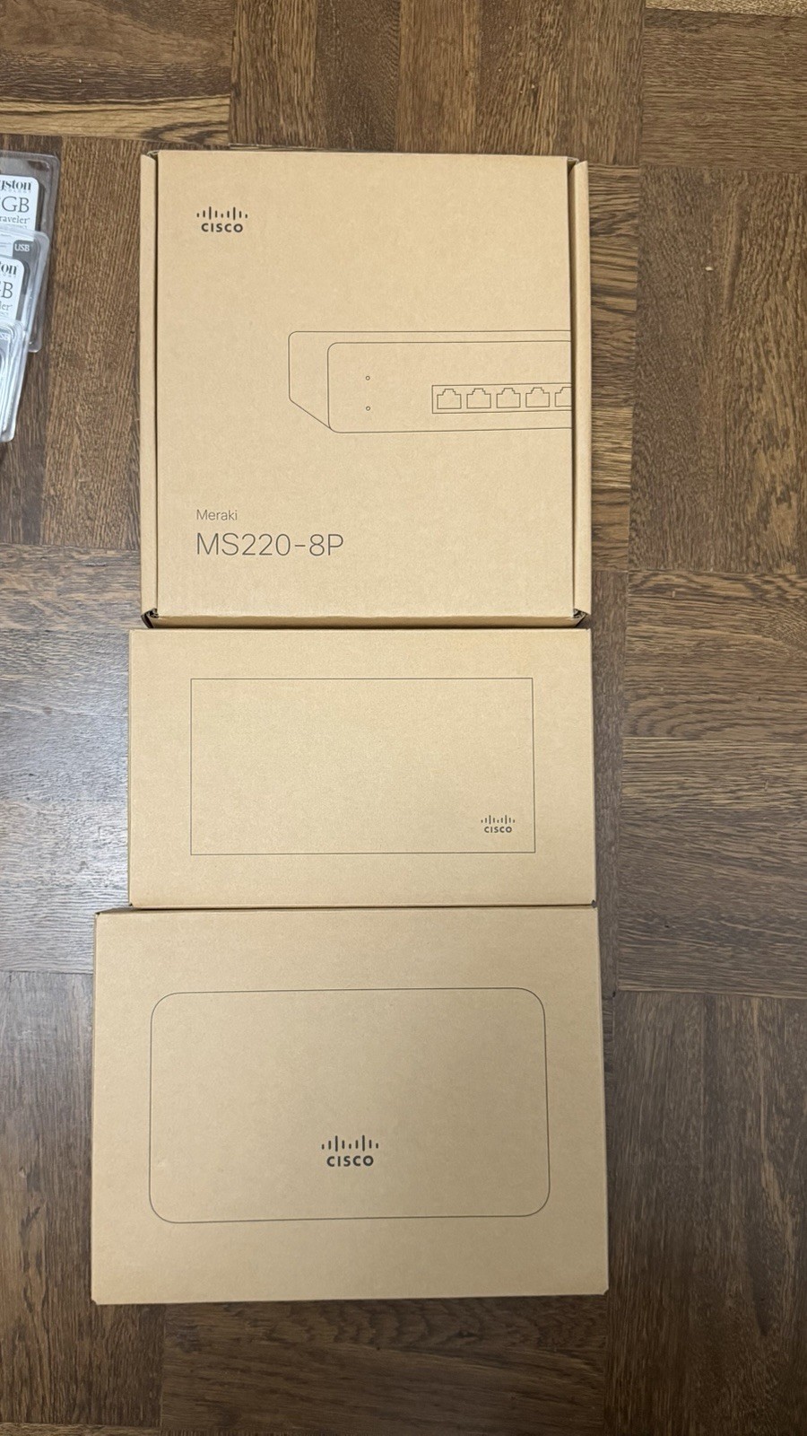 Cisco Meraki Bundle ( Ms220-8p, MX64, MR33 )