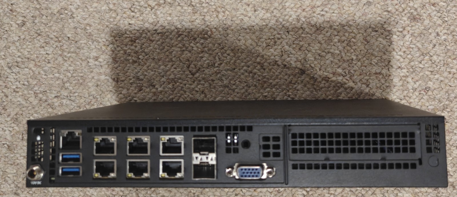 Supermicro SYS-E300-9D-8CN8TP Xeon D-2146NT 8C/16T 256GB RAM (Please Read)