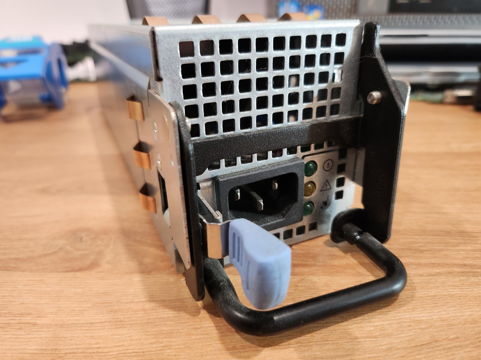 Dell 0C901D Z750P-00 7001452-J000 Power Supply