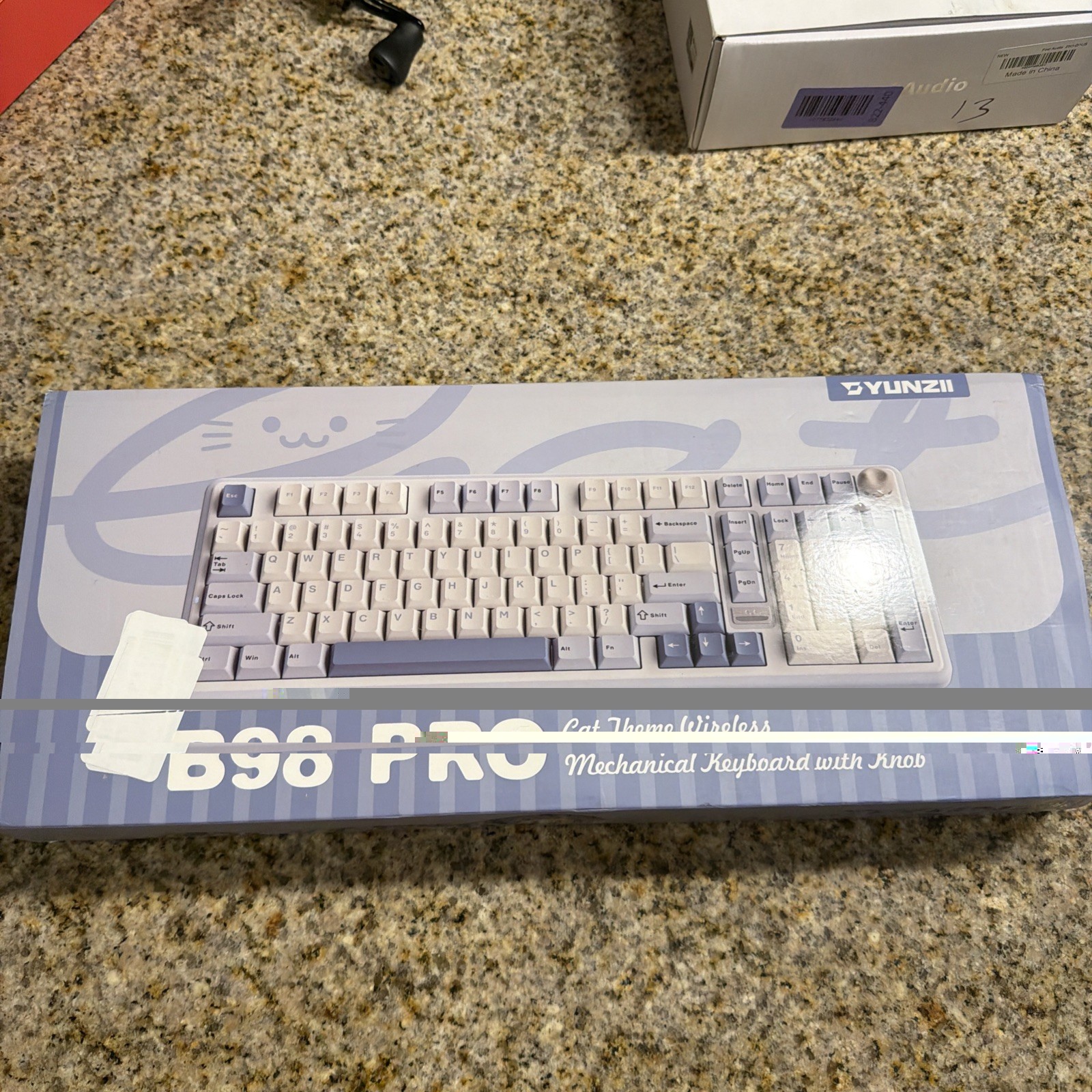 YUNZII B98 PRO QMK/VIA Wireless Mechanical Gaming Keyboard,96% Layout with Nu...