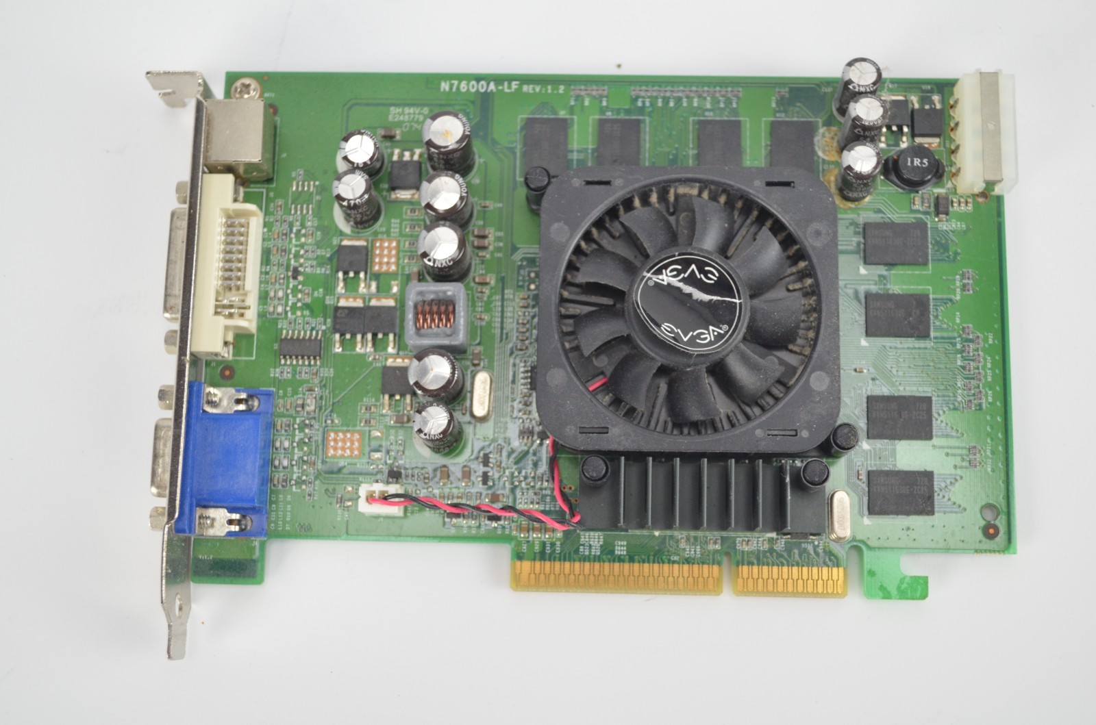 EVGA Nvidia GeForce 7300 GT 512MB 128BIT DDR2 AGP Graphics Card