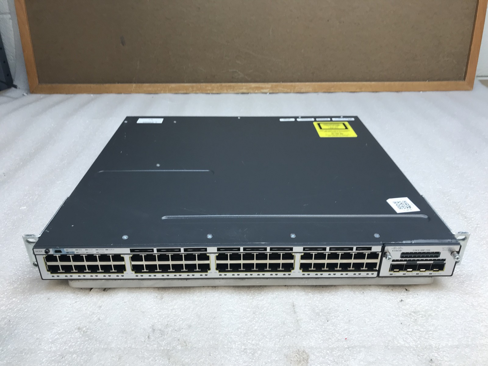 Cisco WS-C3750X-48T-L V02 48 Port PoE Gigabit Switch w/ C3KX-NM-10G