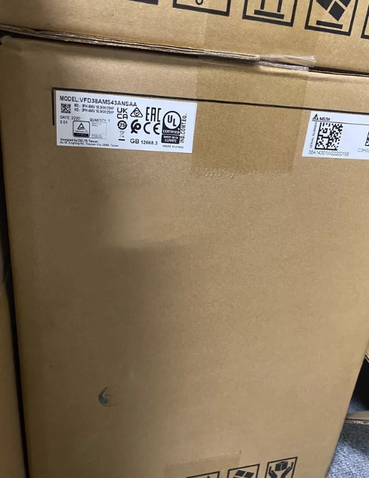 1PCS NEW Delta inverter 18.5kw 3phase 380V-480VAC VFD38AMS43ANSAA