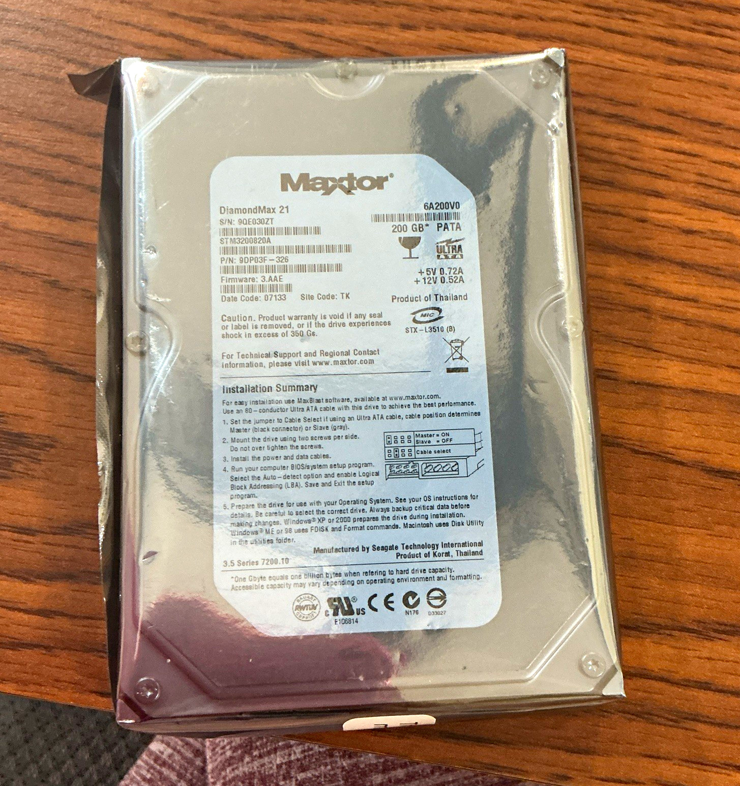 Maxtor DiamondMax 21 6A200V0 200GB 3.5" PATA 7200RPM 8MB ATA/133