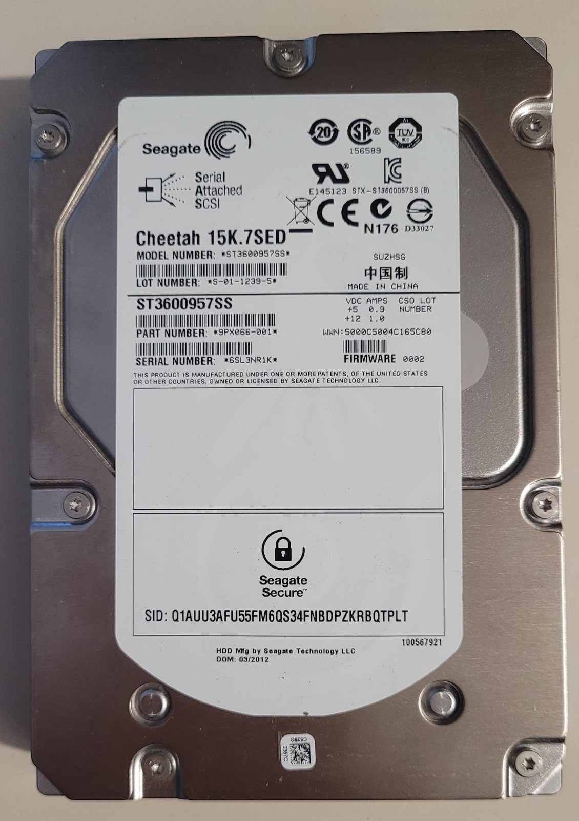Seagate Cheetah 600 GB, 15000 RPM(ST3600957SS) Hard Drives with Tray x 5 set