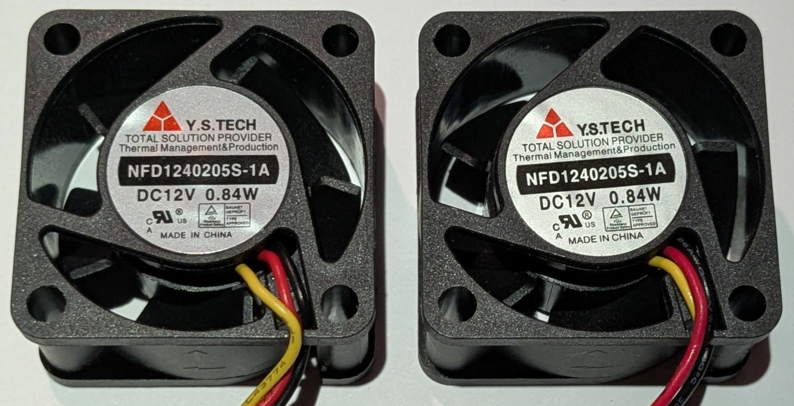 2X Y.S. Tech 40 mm x 20 mm Cooling Fan - 12 V - 6 CFM - 5000 RPM - 3 Pin Connect
