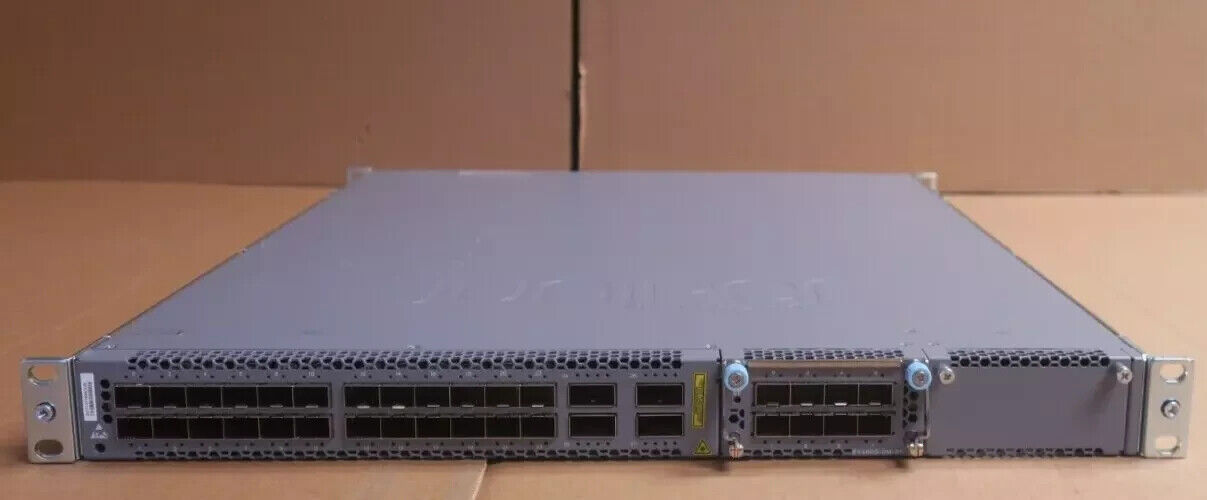 Juniper Networks EX4600-40F-AFI 24x 1/10Gb SFP+ + 4x 40Gb QSFP+ Ports Switch