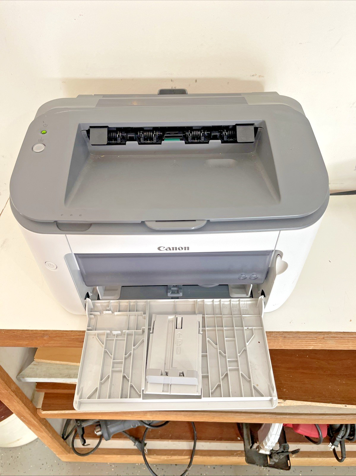 Canon imageCLASS LBP6200d Monochrome Duplex Laser Printer 250 pg Front Loading