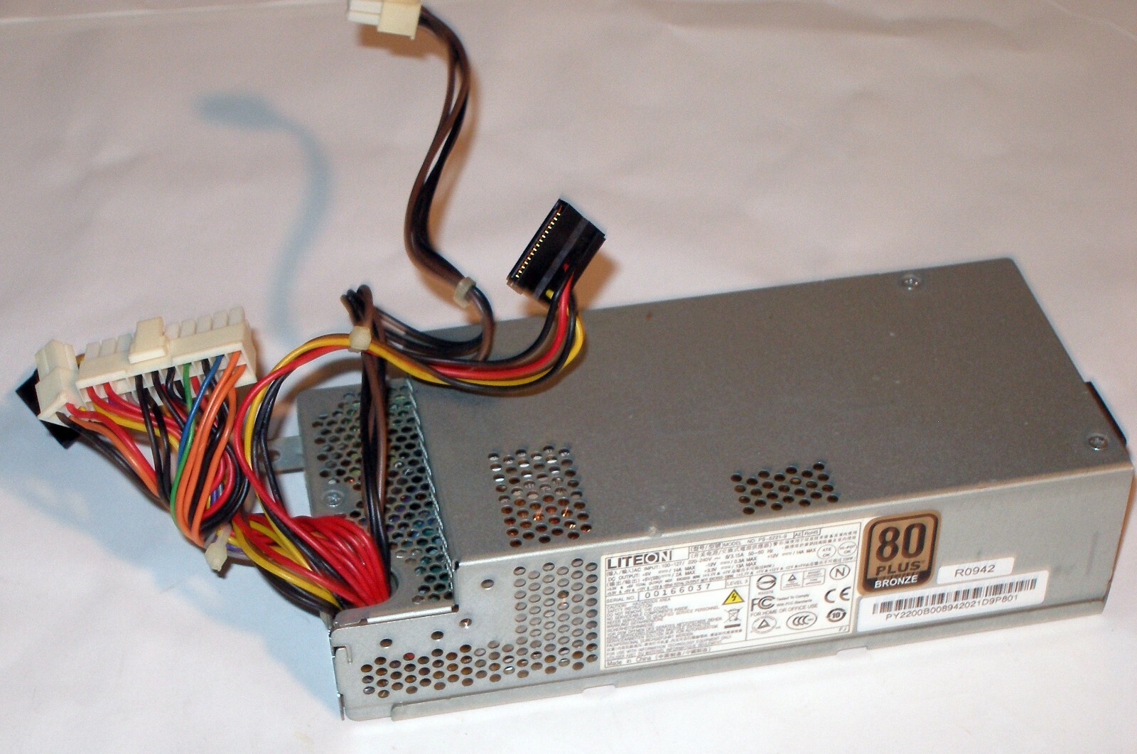 Lite-On PS-5221-9 Power Supply PSU, 220W 20+4 Pin, 80-PLUS Bronze