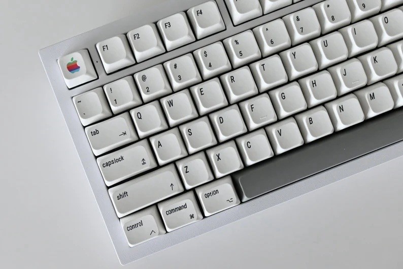 Retro Apple Mac Theme Keycap Set