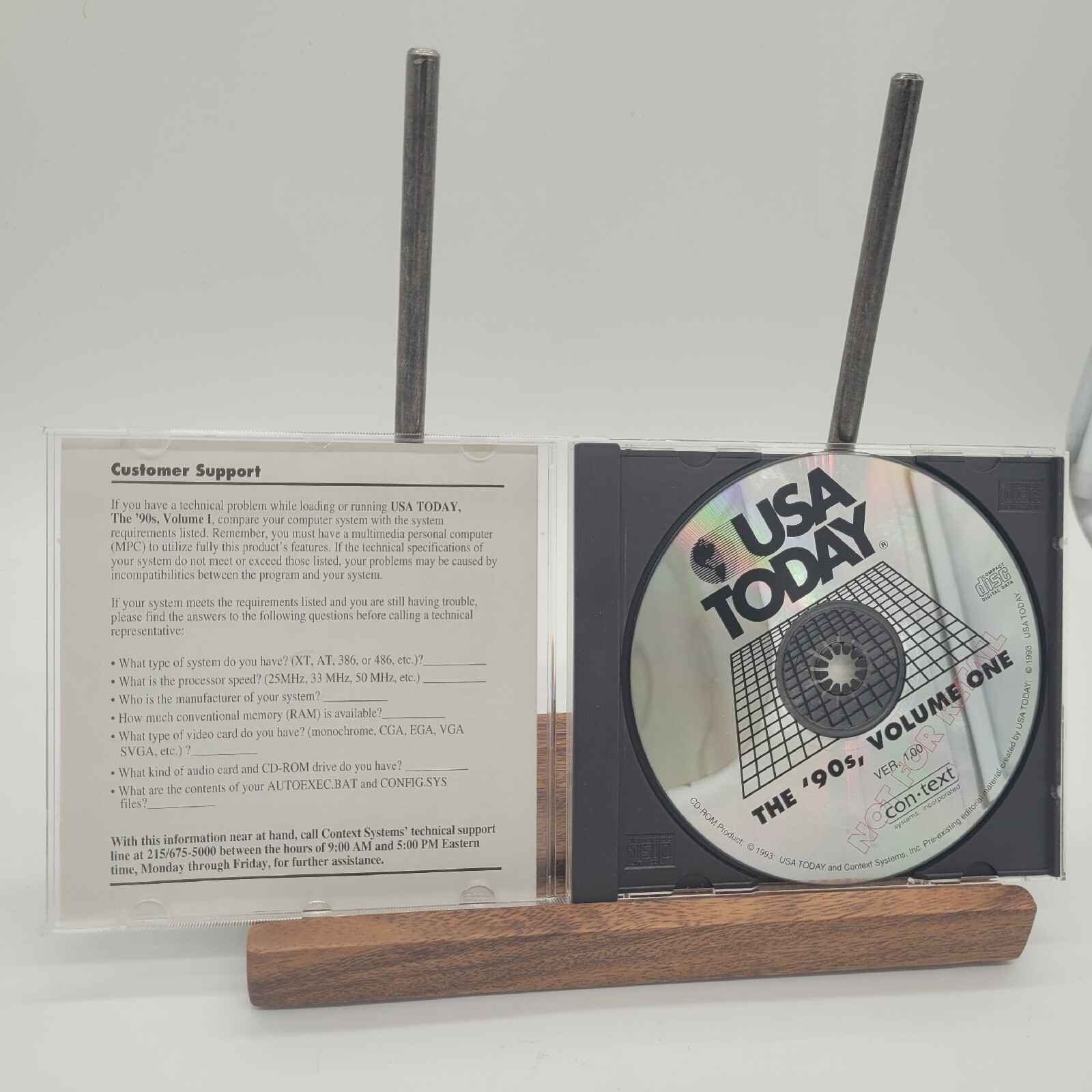 USA Today The '90s Volume 1 One CD-Rom Disc Multimedia Time Capsule Ships Quick