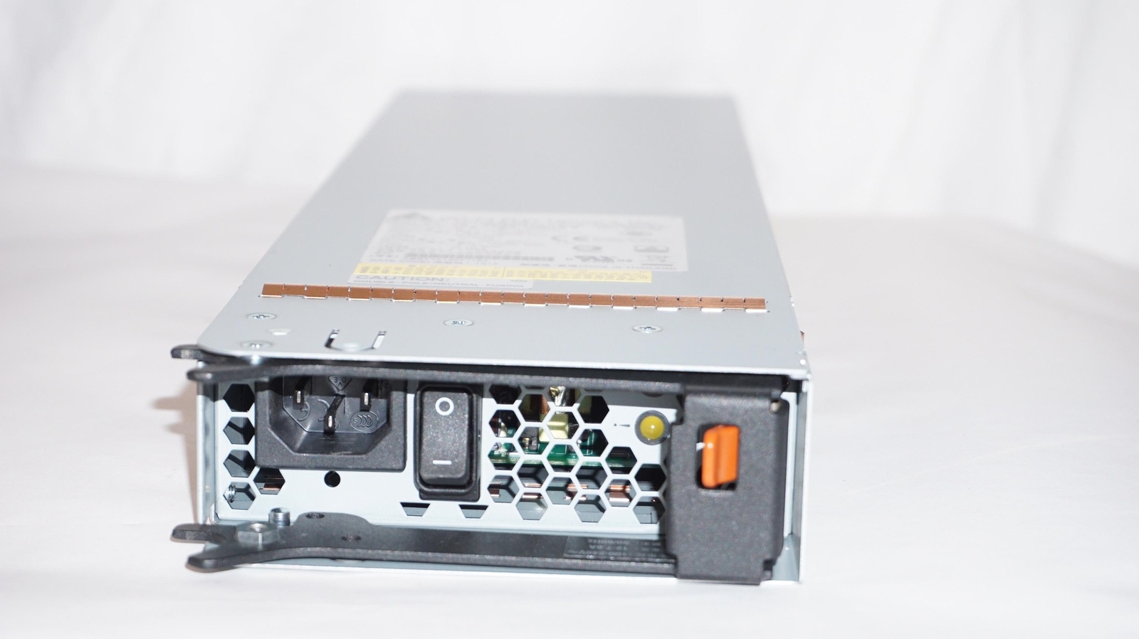 DELTA TDPS-1350AB||NETAPP 114-00091||1300W AC POWER SUPPLY||12V DC 106A||5VSB 4A
