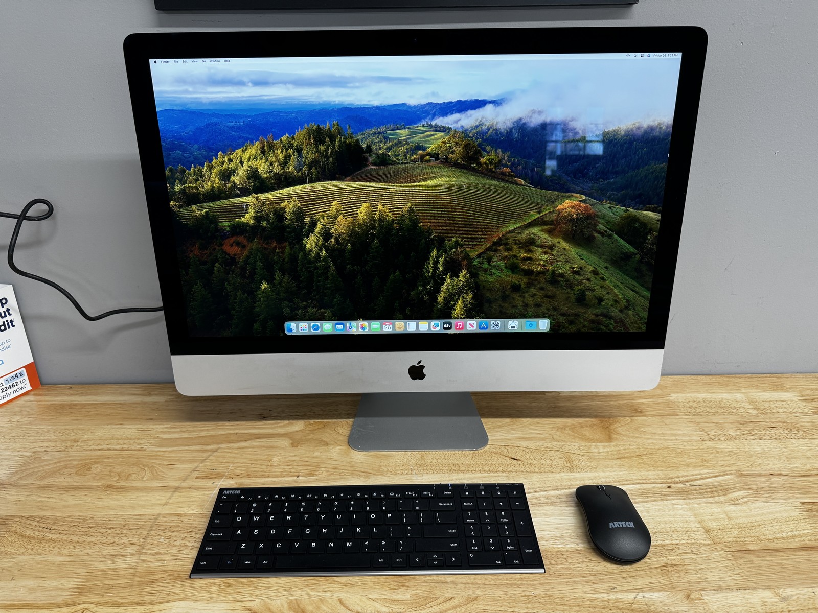 2020 Apple iMac 27” 5K All in One Desktop i7, 1TB SSD, 16GB RAM, Tahoe
