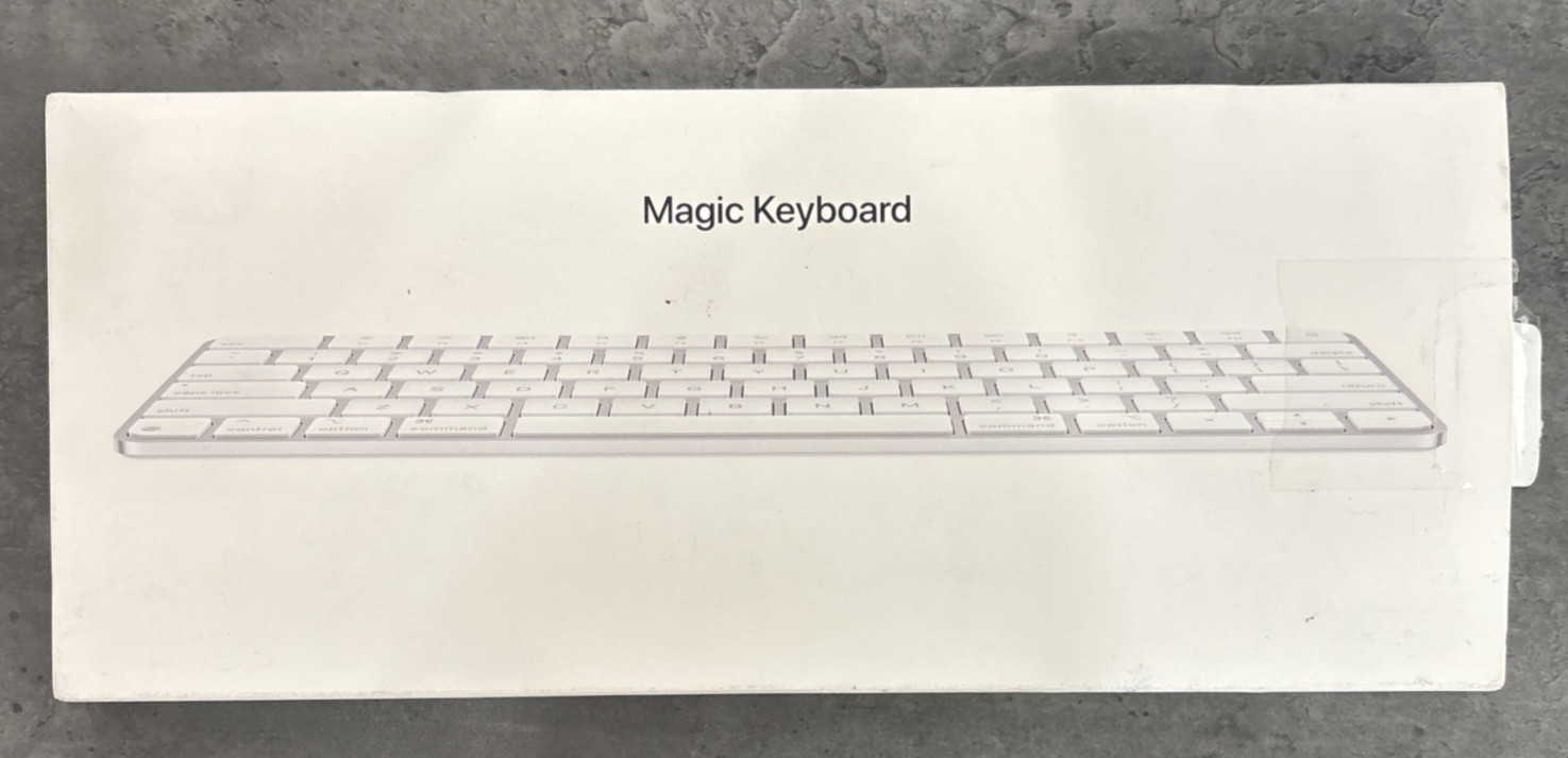Apple MXCL3LL/A Magic Keyboard (USB C) - White