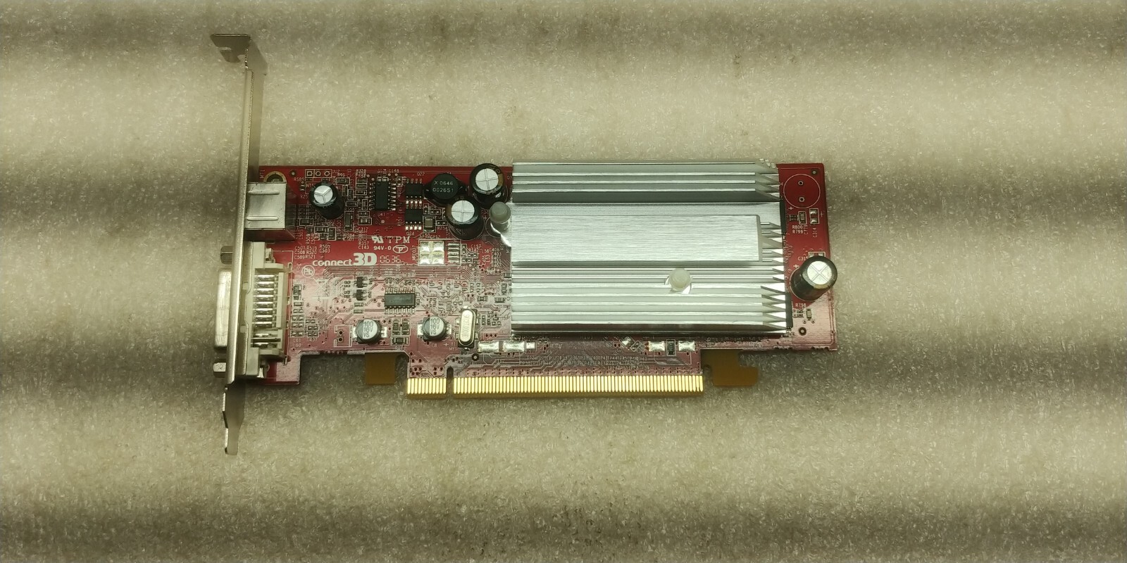 CONNECT 3D RADEON X300 SE 128MB GDDR DVI I TV PCI-EXPRESS 
