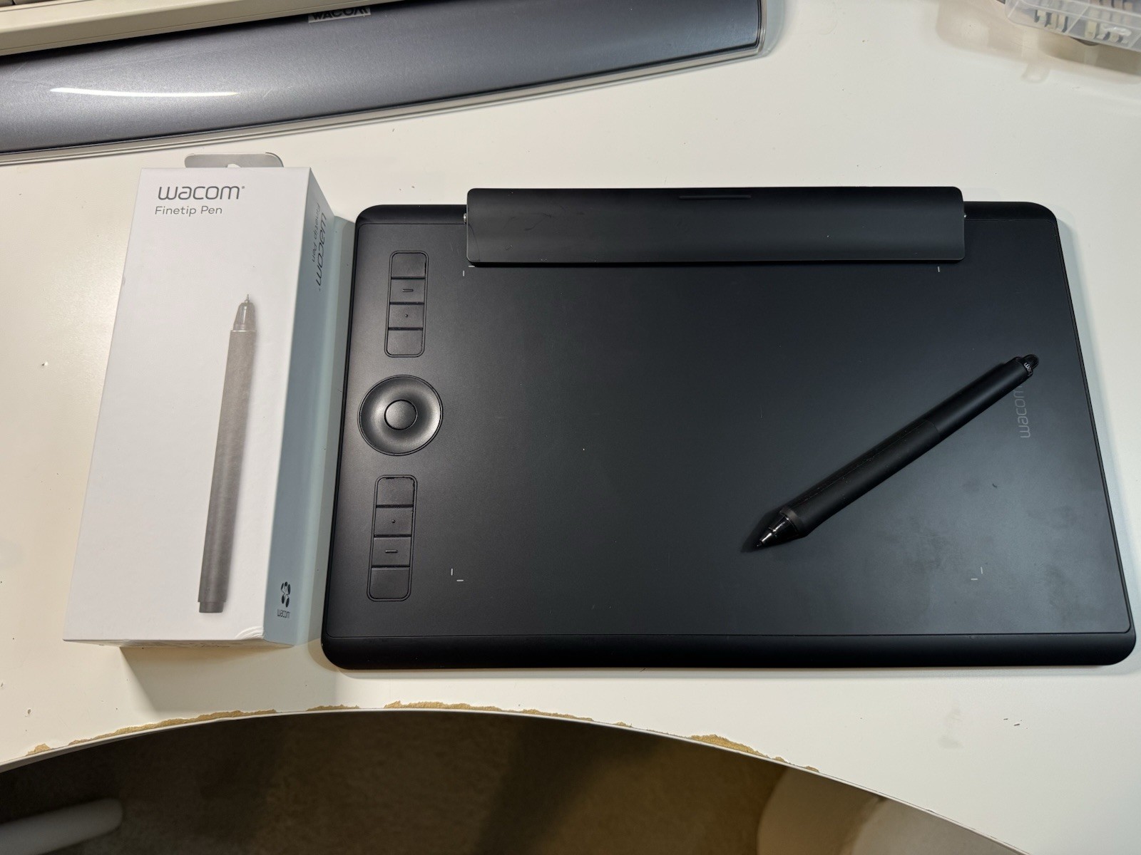 Wacom PTH-660 Complete Set