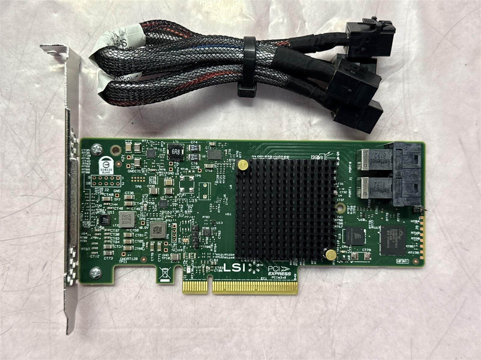 LSI SAS9300-8i 12Gbps PCIe SAS HBA CONTROLLER W/ MINI-SAS CABLES H3-25573-00H