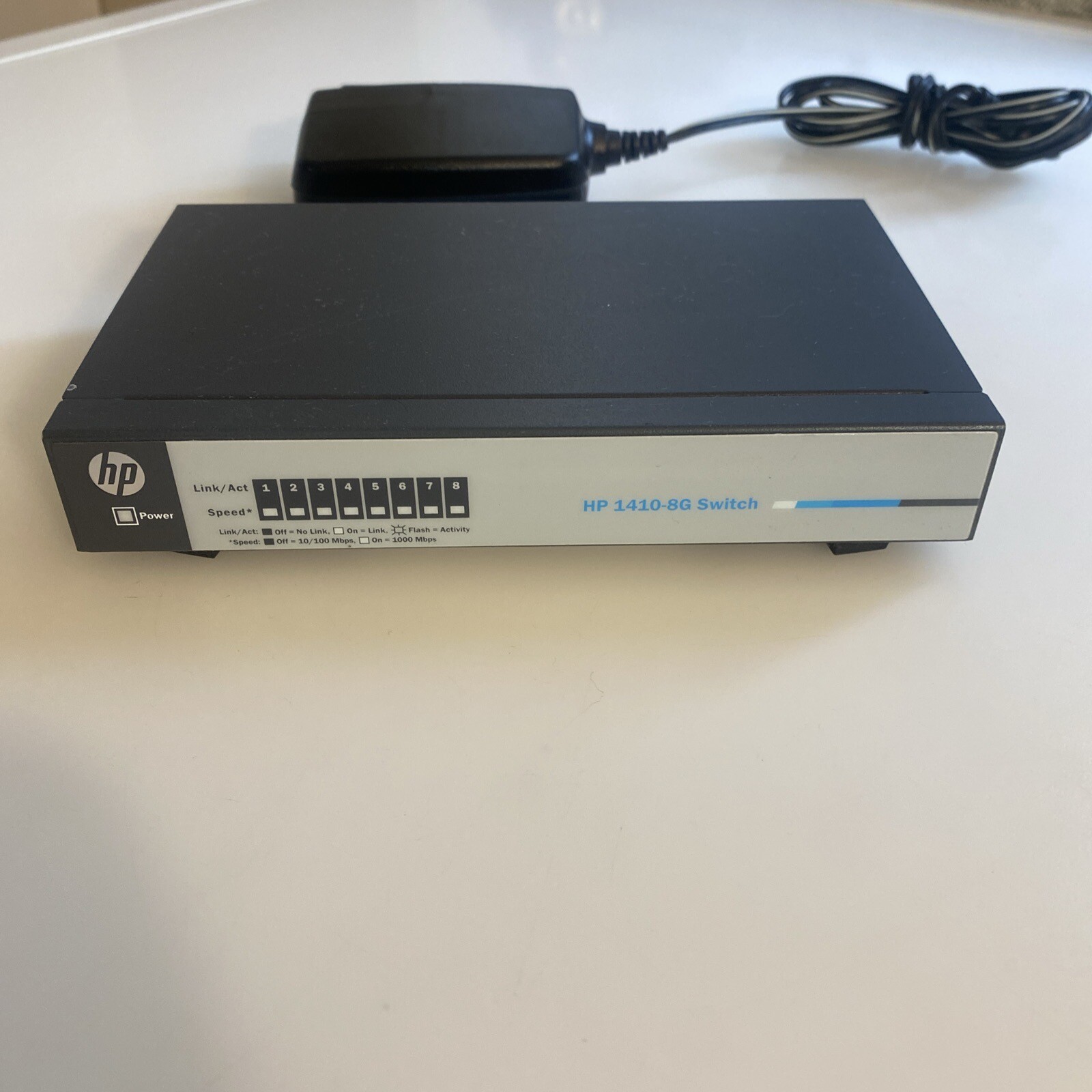 HP ProCurve 1410-8G Switch Managed 8-Port with power adapter J9559A lfd 2