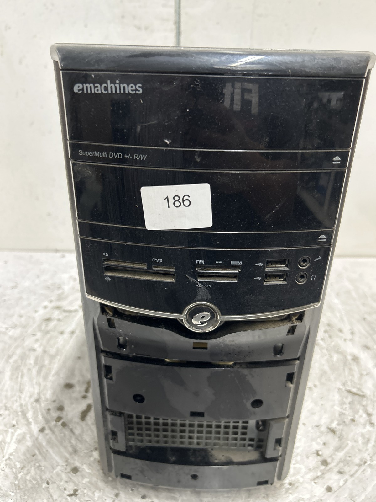 eMachines ET1330/ET1331 AMD Athlon II X2 250u 1.60GHz 2GB NO HDD