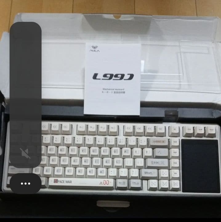 AULA L99J Mechanical Gaming Keyboard with Screen Beige Unused