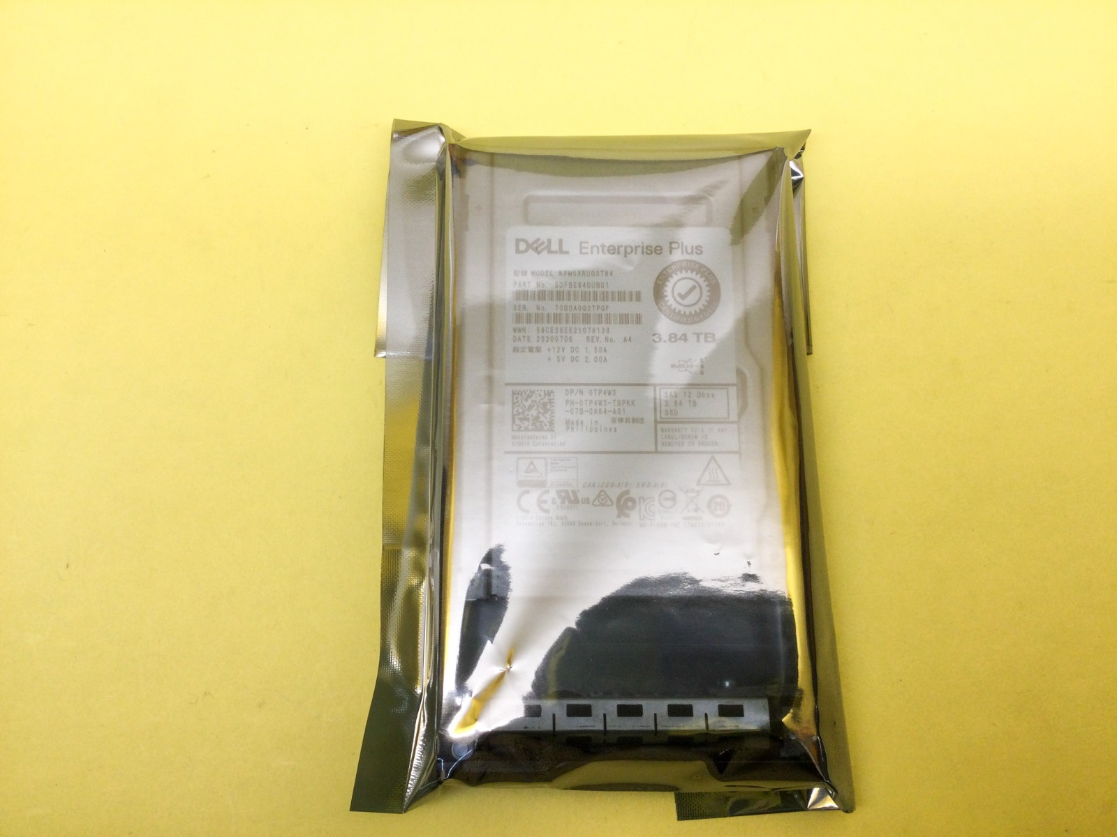 TP4W3 DELL Compellent 3.84TB SAS 12Gbps Read Intensive 2.5 SSD KPM5XRUG3T84 NEW